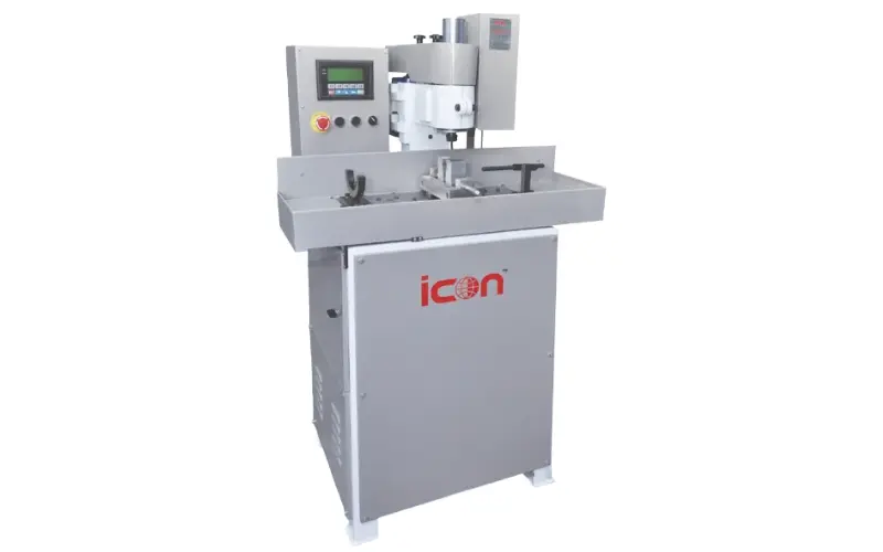 Semi Automatic Keyway Milling Machine (I-150 / I-200) Semi Automatic Keyway Milling Machine (I-150 / I-200)